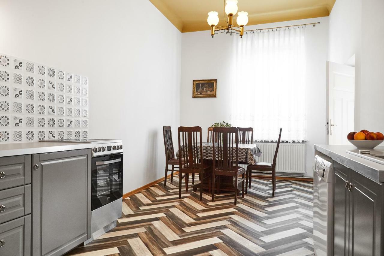Top Location Apartments Topolowa Street Cracovie Extérieur photo
